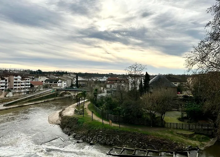 La Confluence - Vue Imprenable & Hyper Centre Apartamento